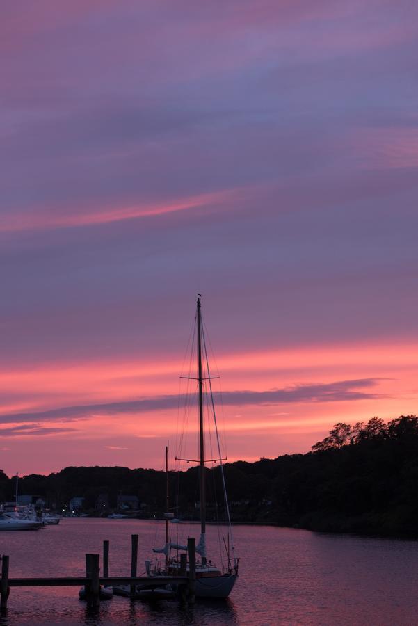 Margin Street Inn Westerly Esterno foto