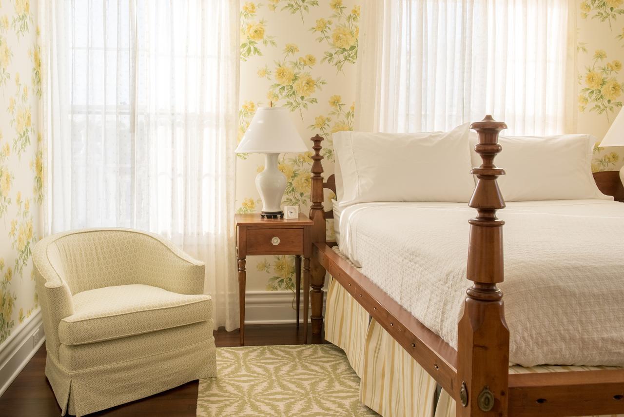 Margin Street Inn Westerly Esterno foto