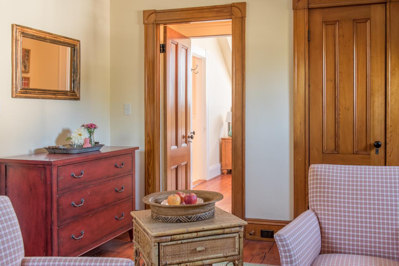 Margin Street Inn Westerly Esterno foto