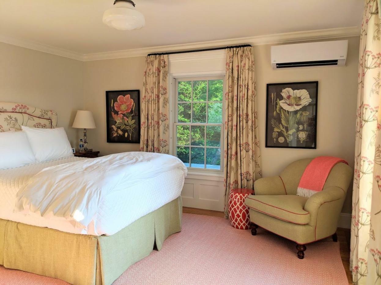 Margin Street Inn Westerly Esterno foto